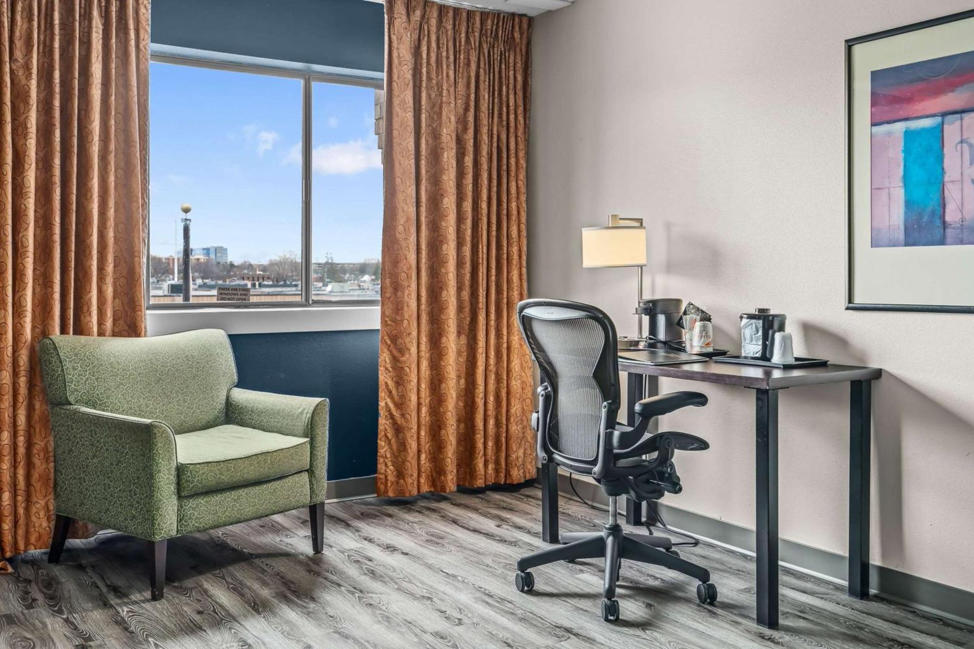 Quality Inn & Suites Mall Of America - Msp Airport Bloomington Kültér fotó